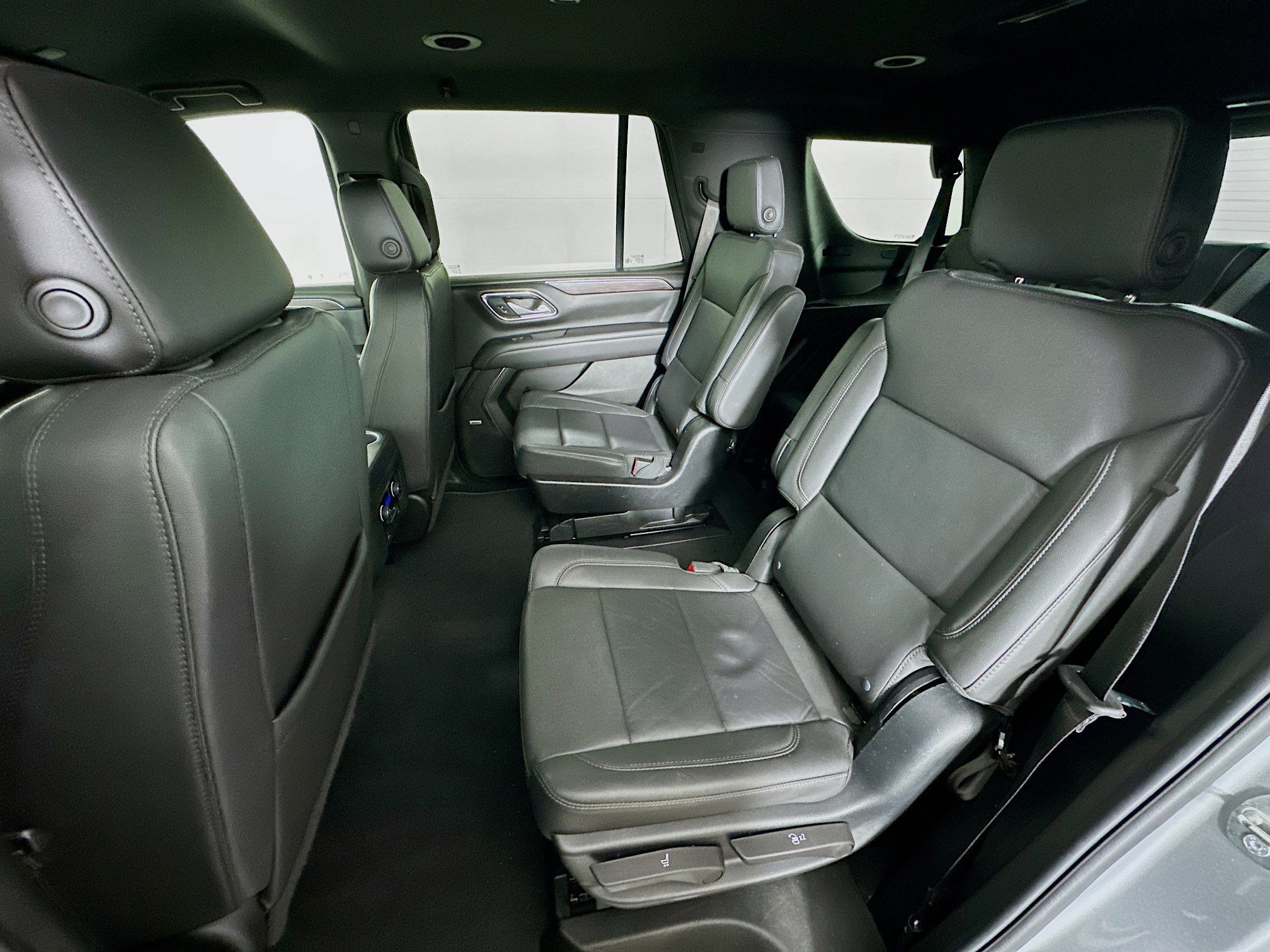 Used 2024 Chevrolet Tahoe LT image 27