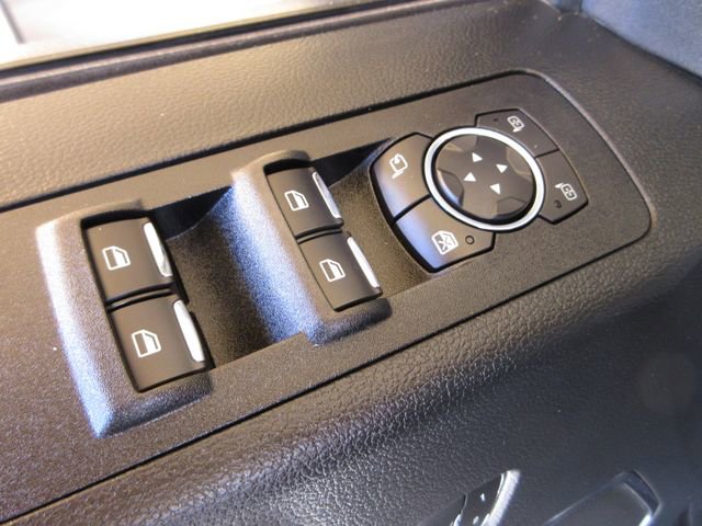 Used 2019 Ford F150 Lariat image 11