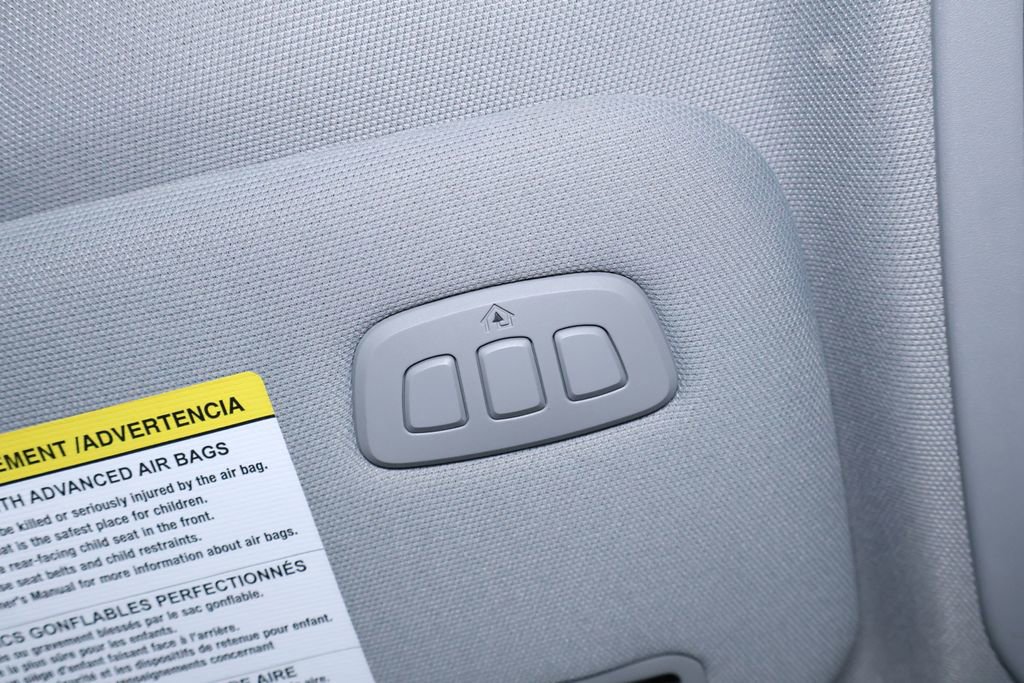 Used 2021 Ford Explorer Limited image 30