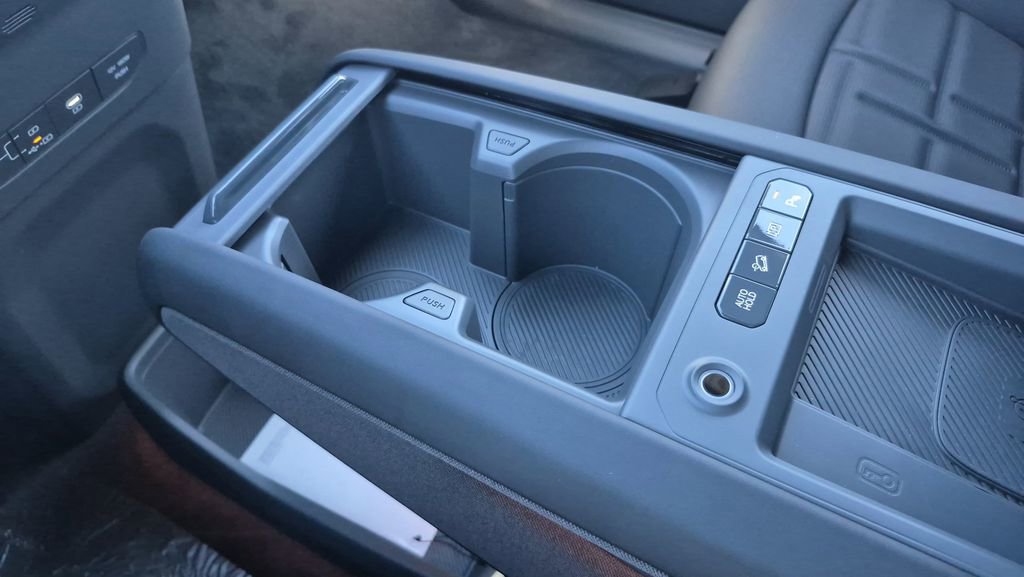 New 2026 Kia EV9 Land image 25