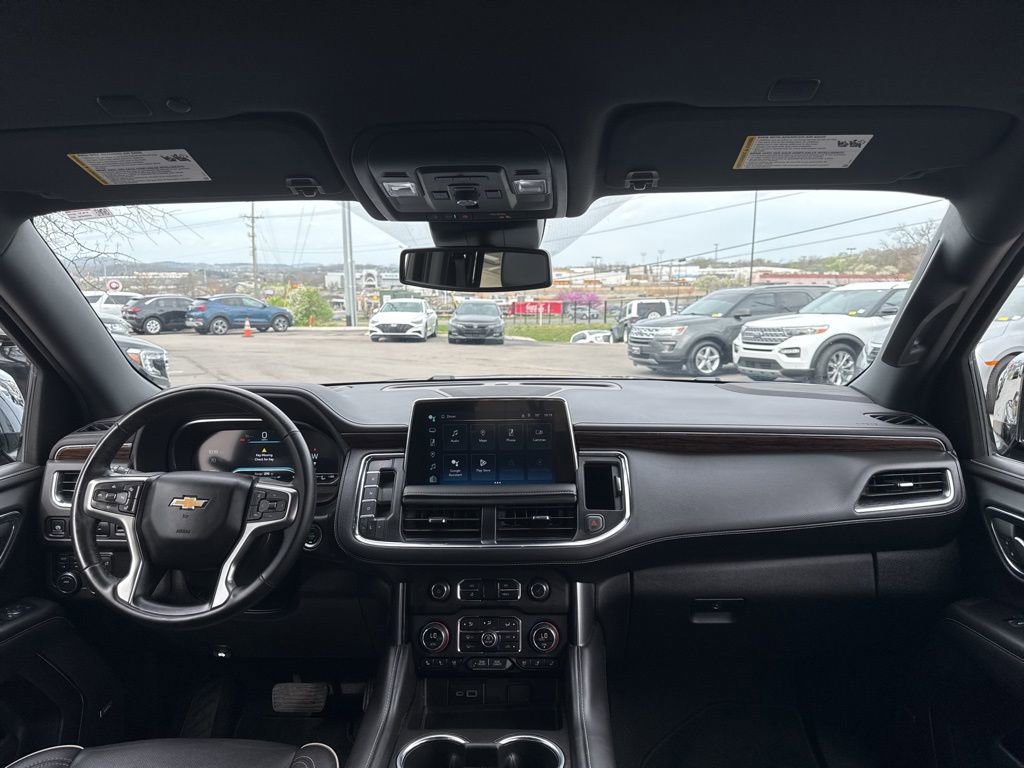 Used 2024 Chevrolet Tahoe Premier AWD/4WD image 24