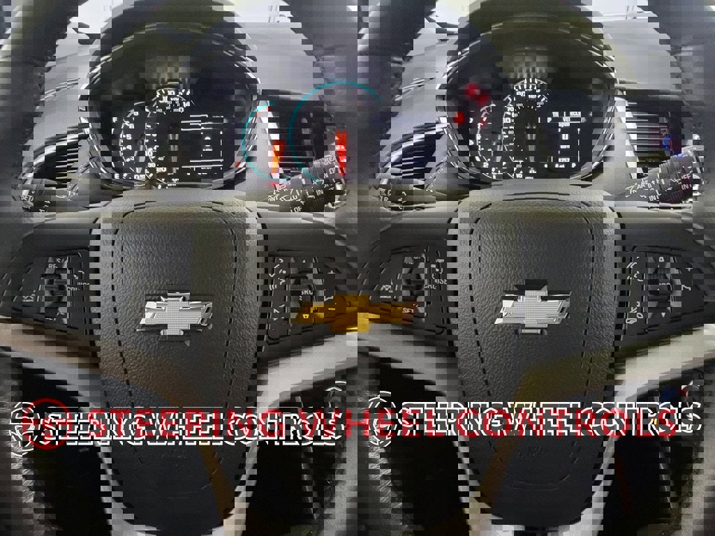 Used 2022 Chevrolet Trax LT w/ Driver Confidence Package image 19