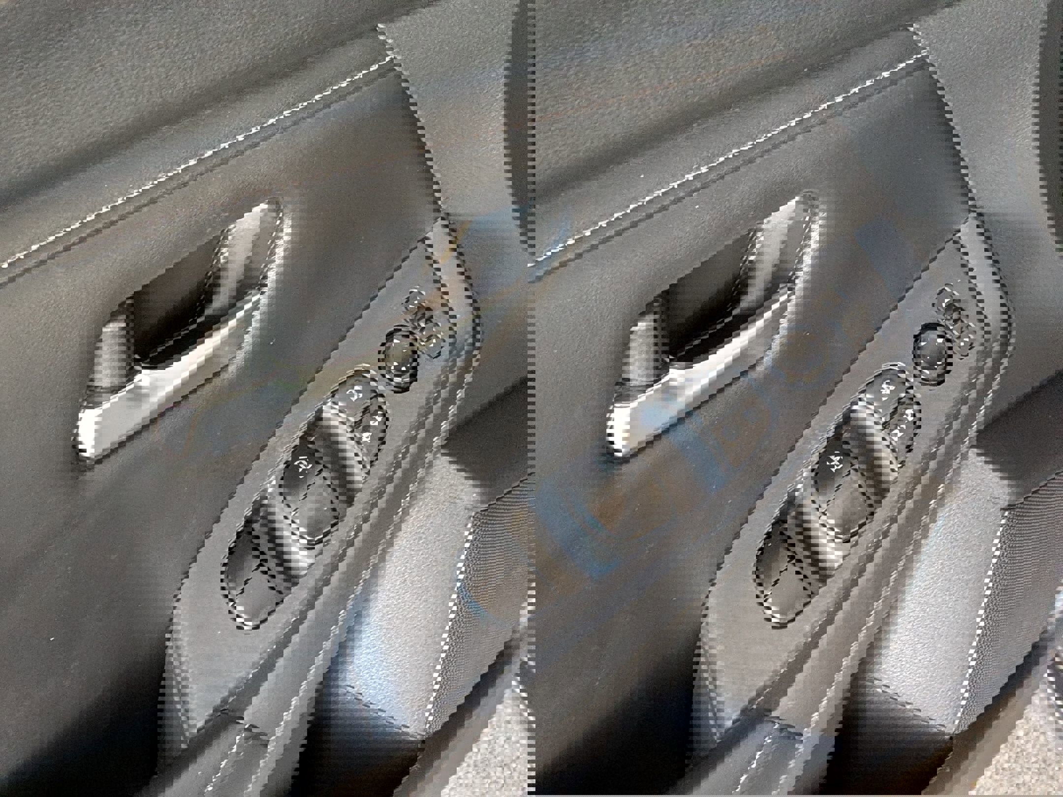 Used 2024 Nissan Sentra SV image 9