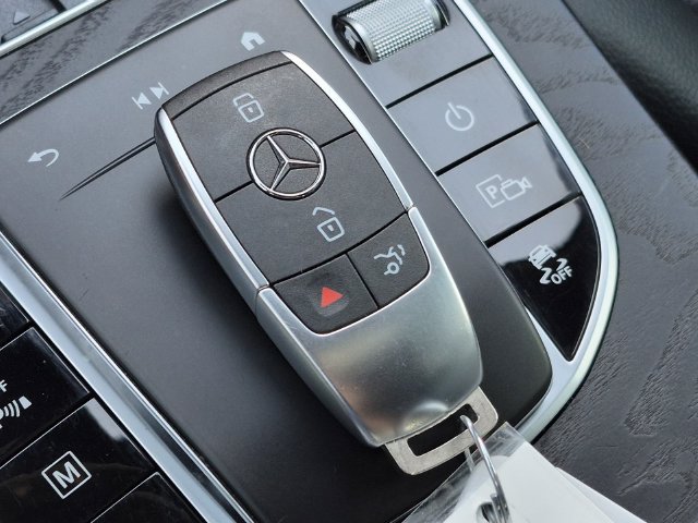 Certified 2023 Mercedes-Benz GLC 300 4MATIC Coupe image 38