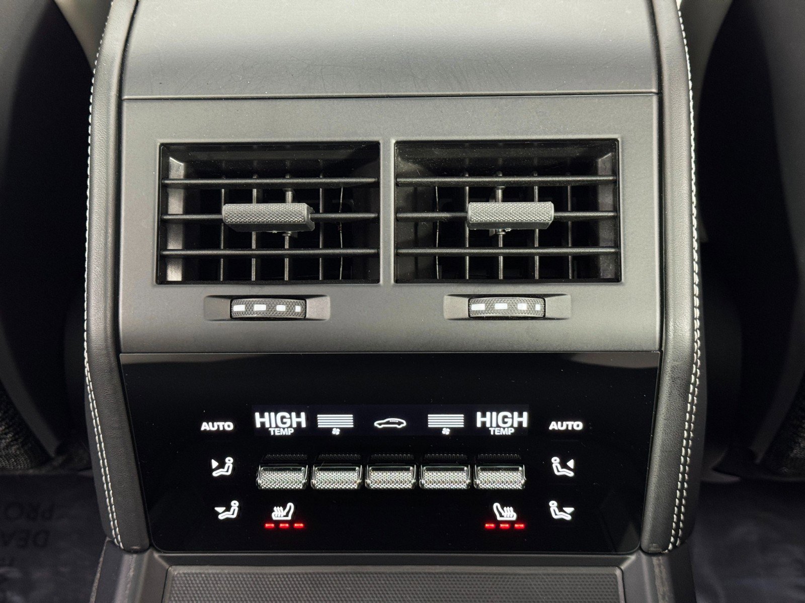 Used 2025 Porsche Panamera 4S w/ Premium Package image 36