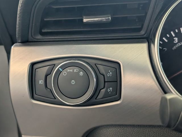 Used 2020 Ford Mustang Premium image 20