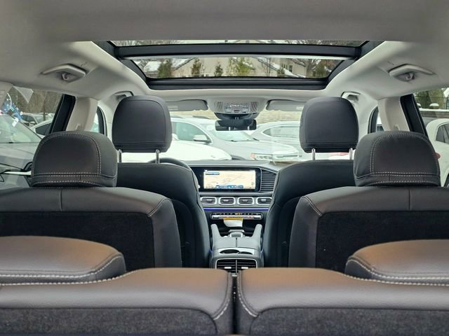 New 2026 Mercedes-Benz GLS 450 4MATIC image 11