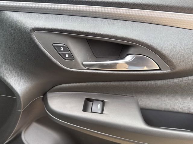 New 2026 Buick Envista Avenir image 50