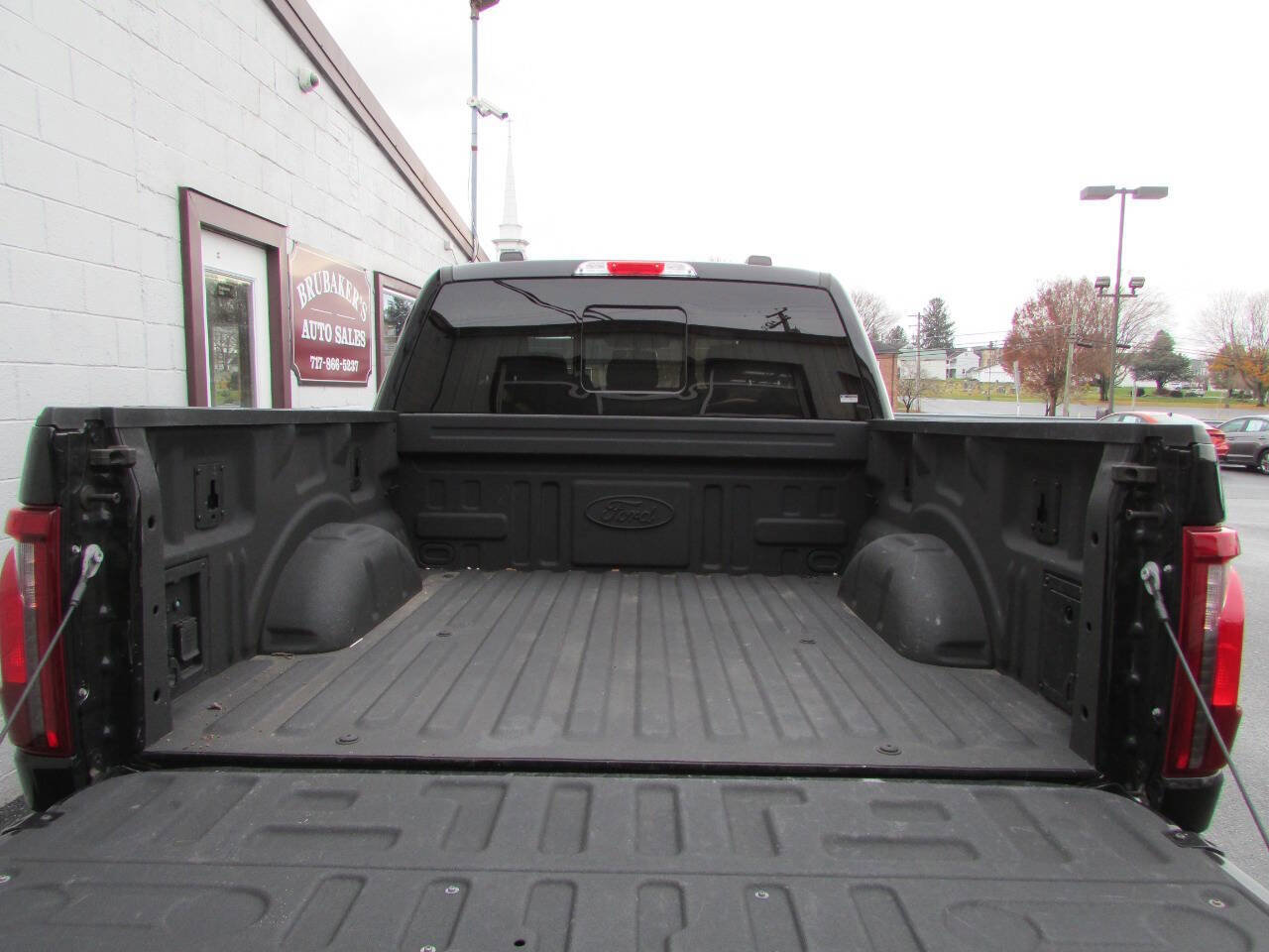 Used 2024 Ford F150 XLT w/ Equipment Group 302A MID image 6