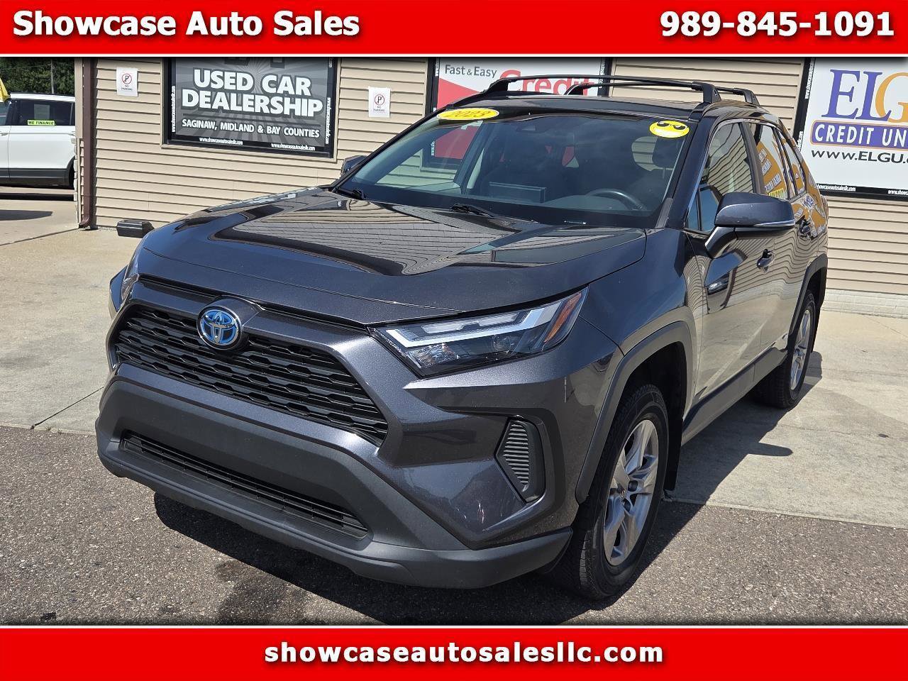 Used 2023 Toyota RAV4 XLE w/ Convenience Package image 1
