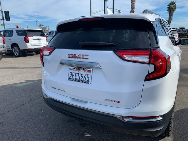 Used 2022 GMC Terrain AT4 image 6