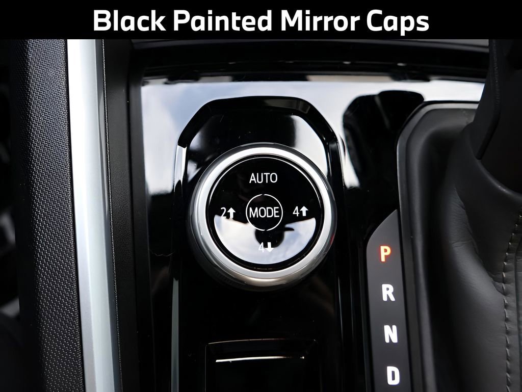 Used 2024 Chevrolet Colorado Trail Boss w/ Technology Package image 28