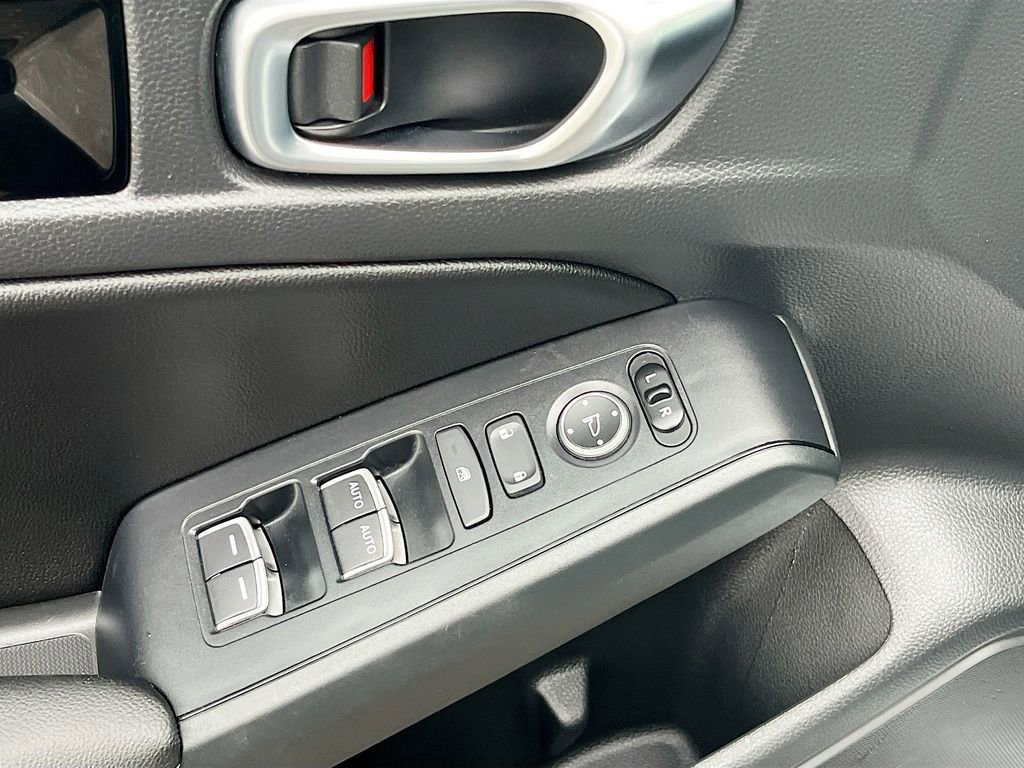 Used 2023 Honda Civic EX-L image 18