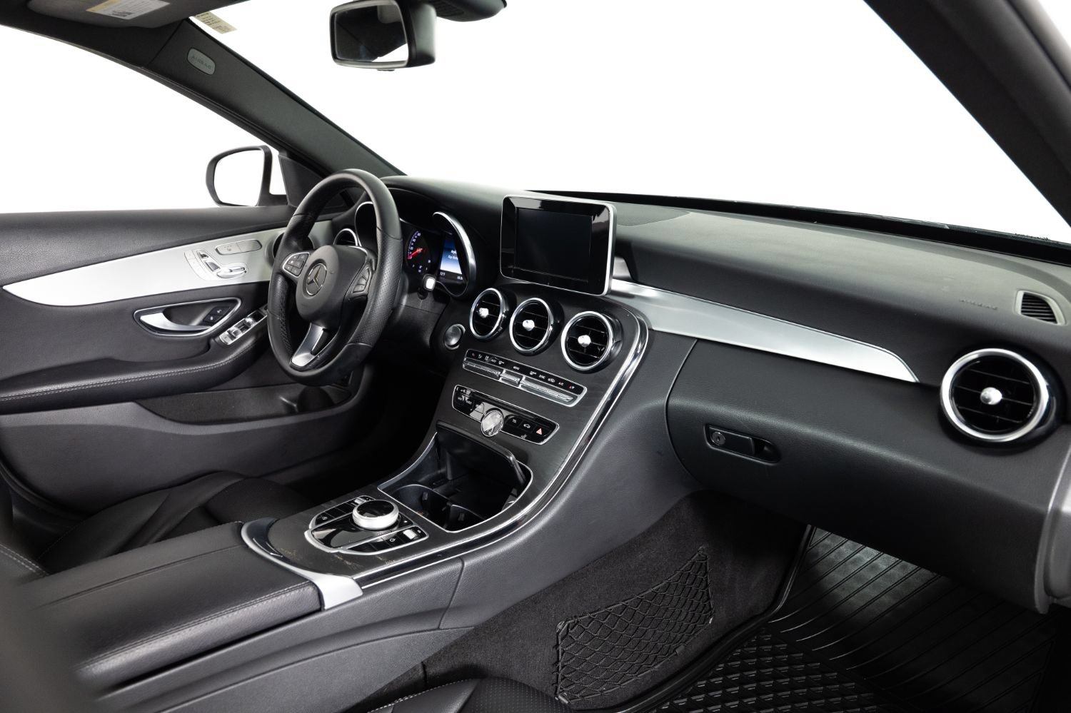 Used 2018 Mercedes-Benz C 300 4MATIC Sedan w/ Premium Package image 25
