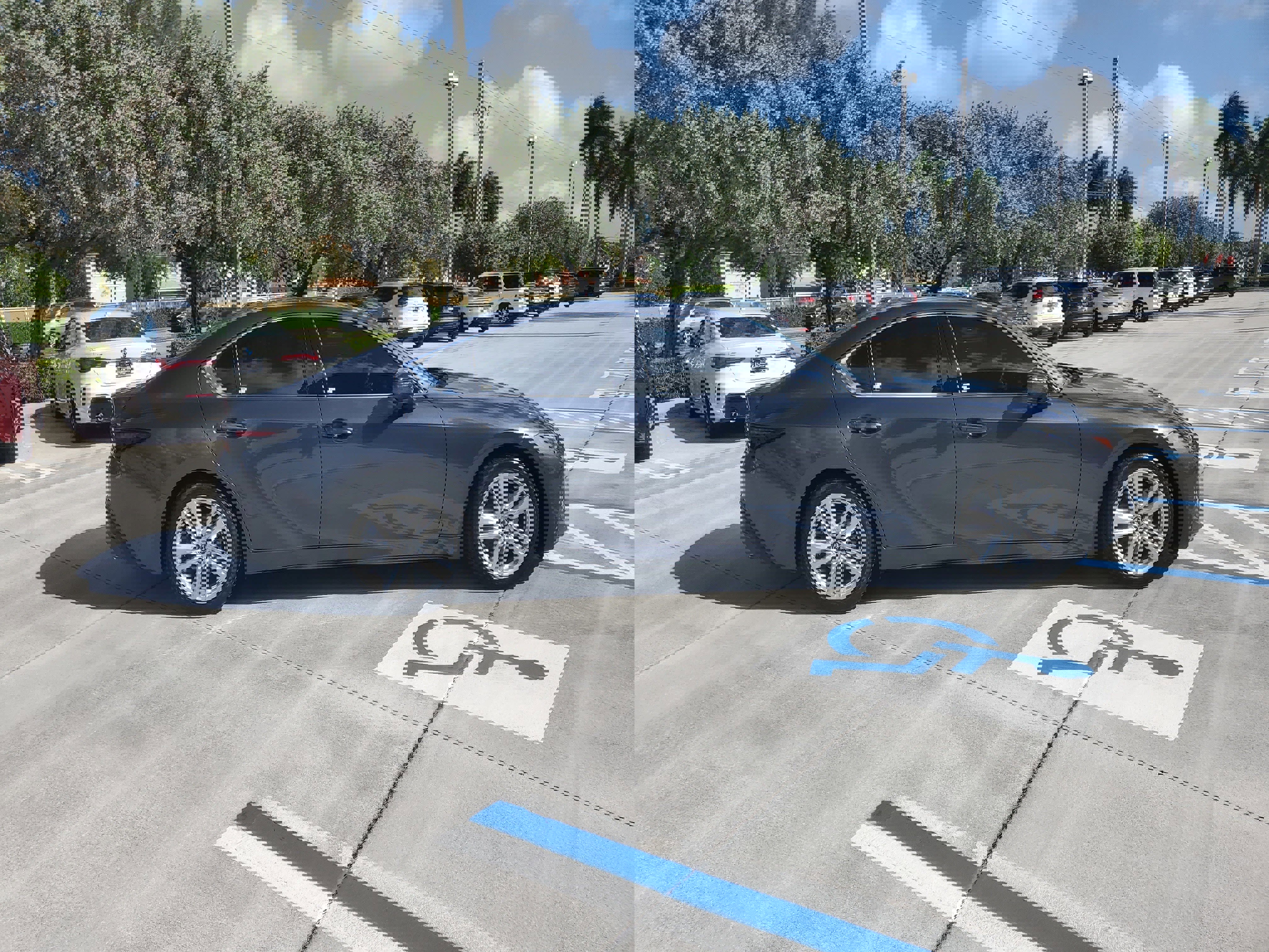 Used 2025 Lexus IS 300 w/ Comfort Package image 12