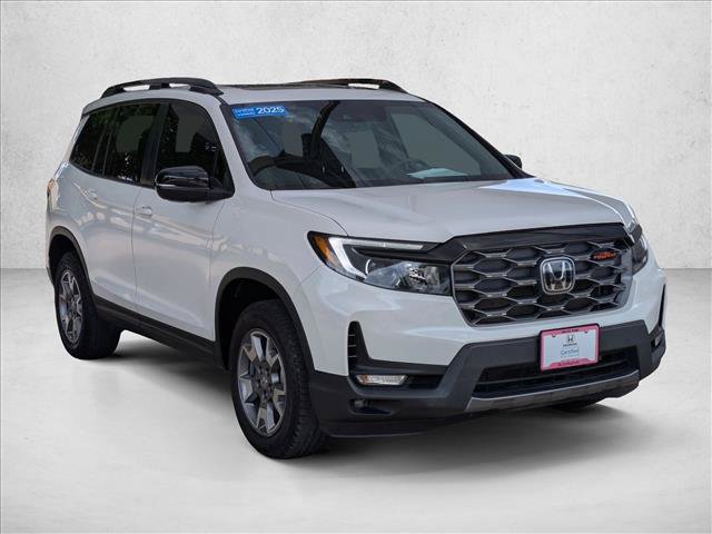 Certified 2023 Honda Passport TrailSport image 3