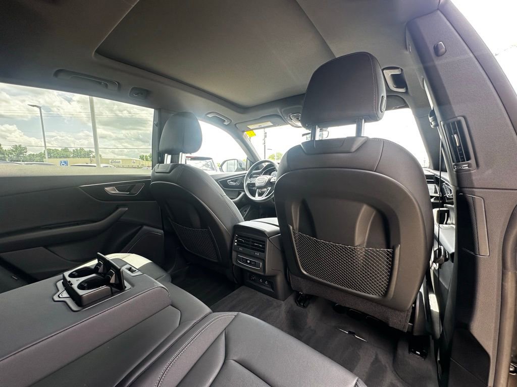 Used 2025 Audi Q8 Premium w/ Black Optic Package AWD/4WD image 26