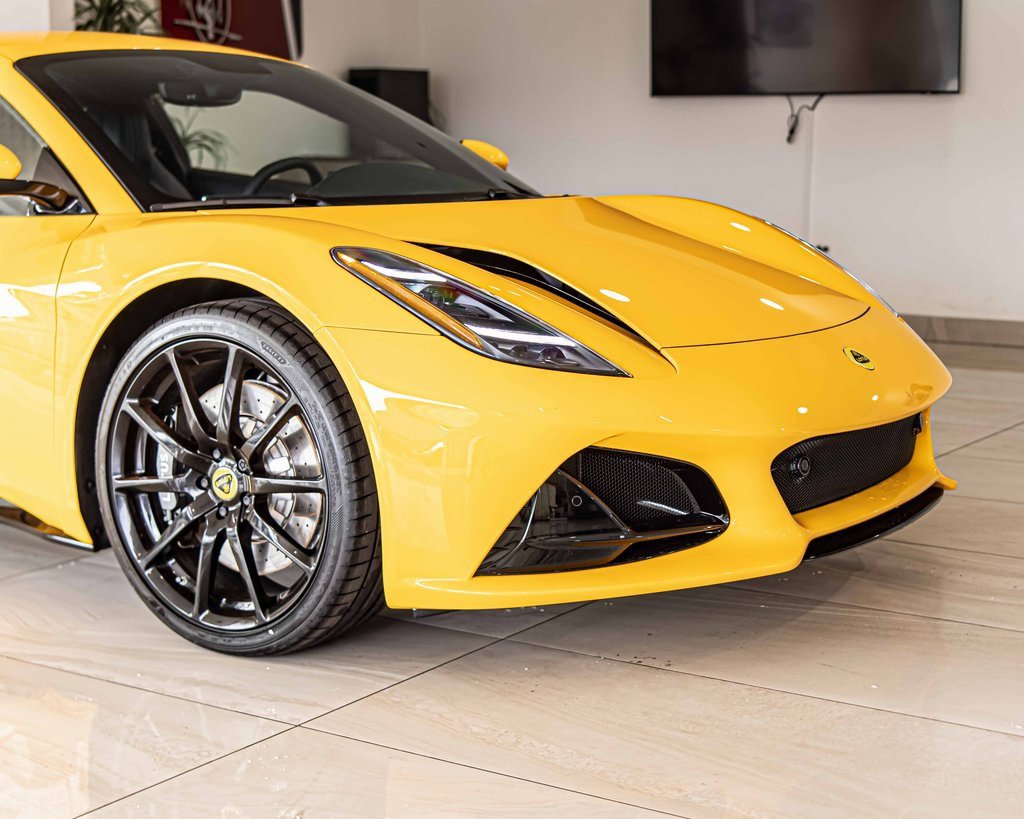 New 2025 Lotus Emira image 3