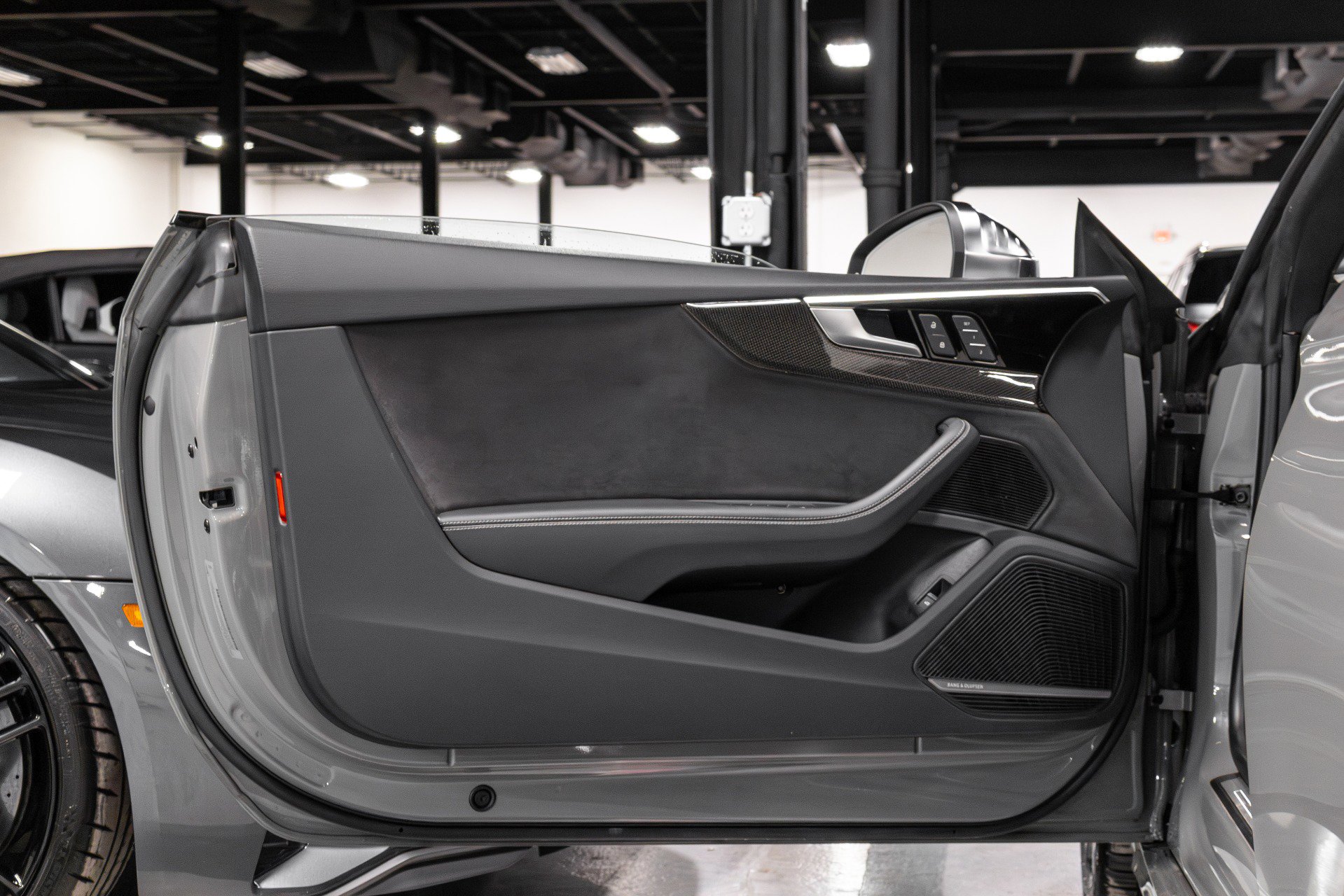 Used 2022 Audi S5 Premium Plus image 3