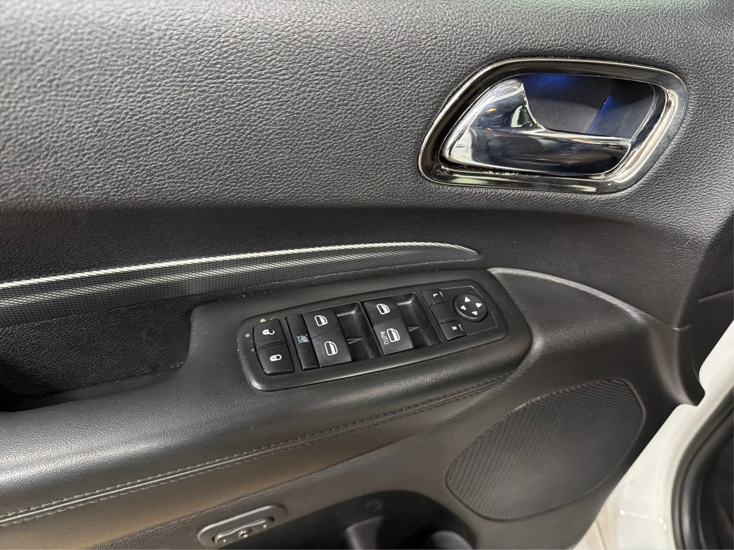 Used 2018 Dodge Durango GT image 24