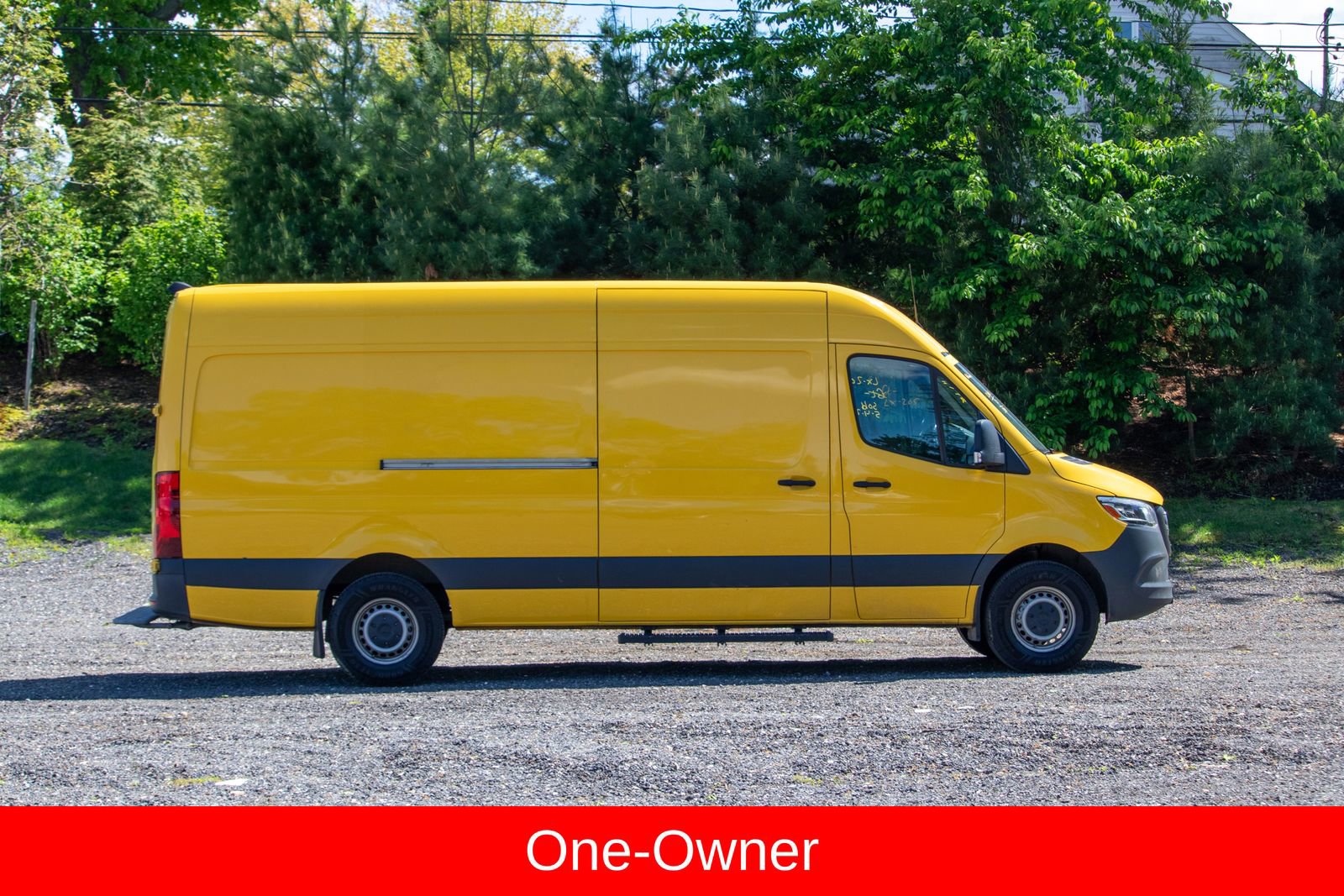 Used 2021 Mercedes-Benz Sprinter 2500 image 10
