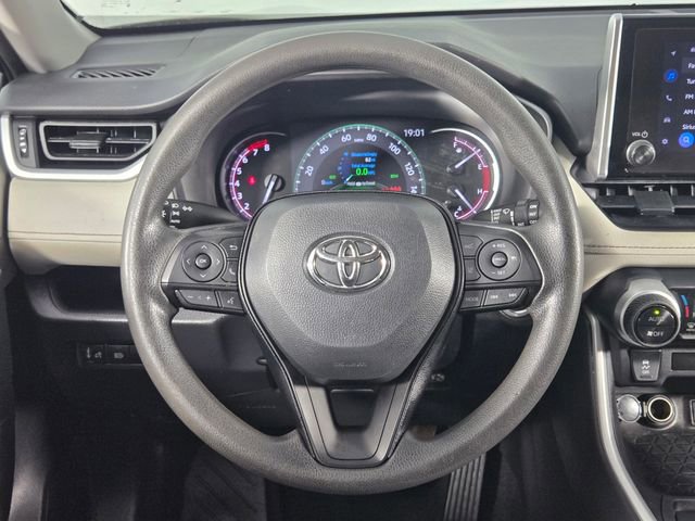 Used 2024 Toyota RAV4 XLE image 21