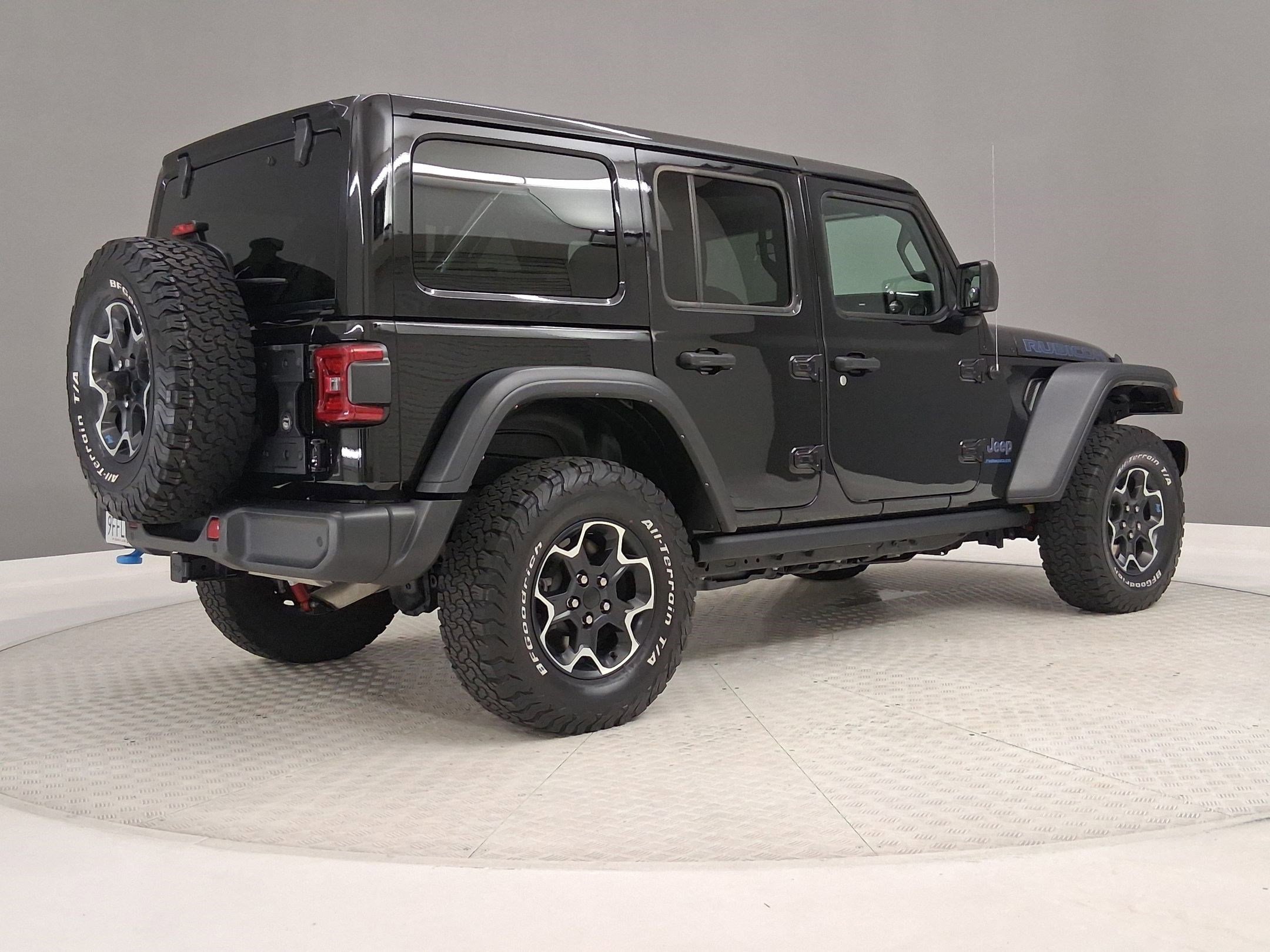 Used 2023 Jeep Wrangler Unlimited Rubicon 4xe w/ Safety Group AWD/4WD image 7