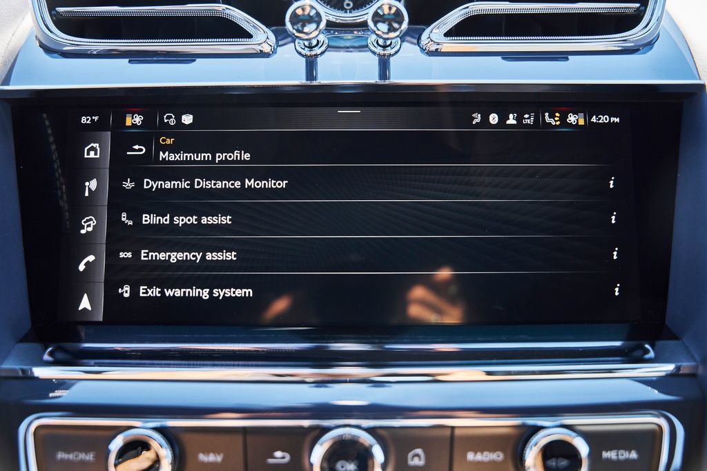 Used 2025 Bentley Bentayga Extended Wheelbase AWD/4WD image 79