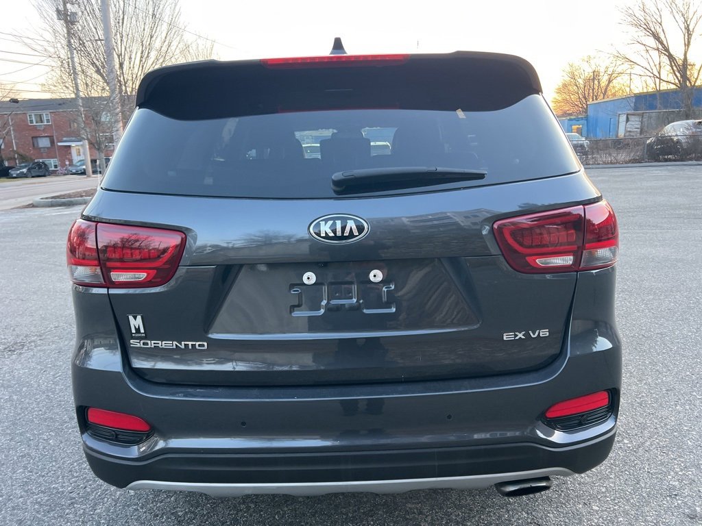 Used 2019 Kia Sorento EX image 4