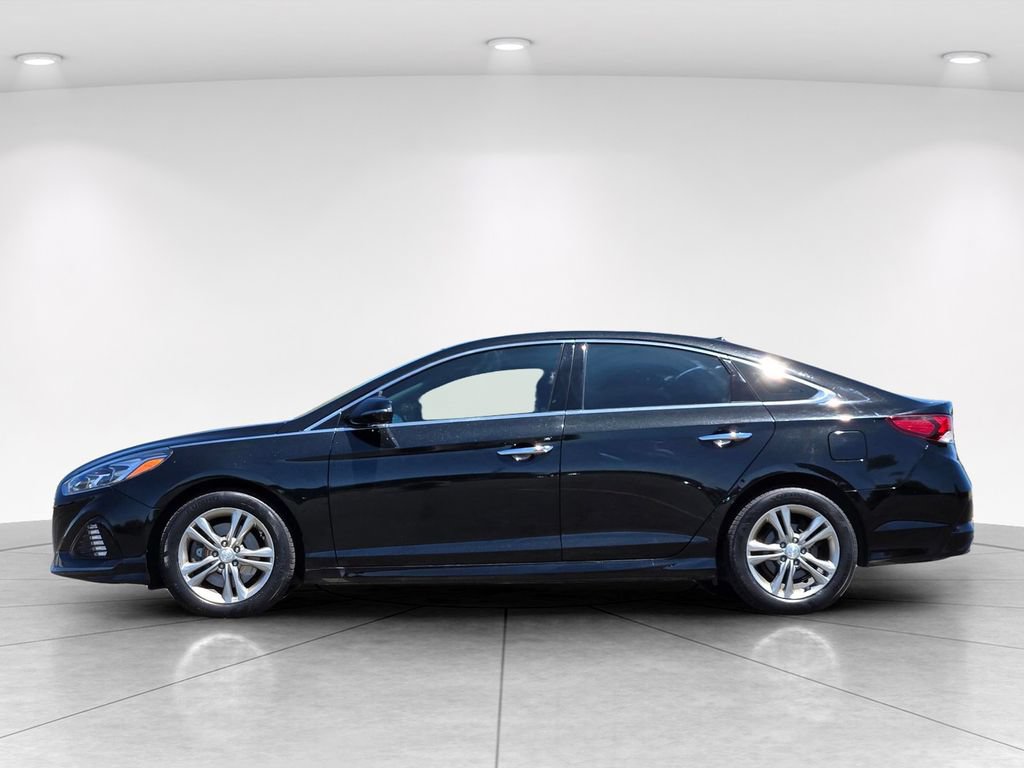 Used 2019 Hyundai Sonata Limited w/ Ultimate Package 04 FWD image 7