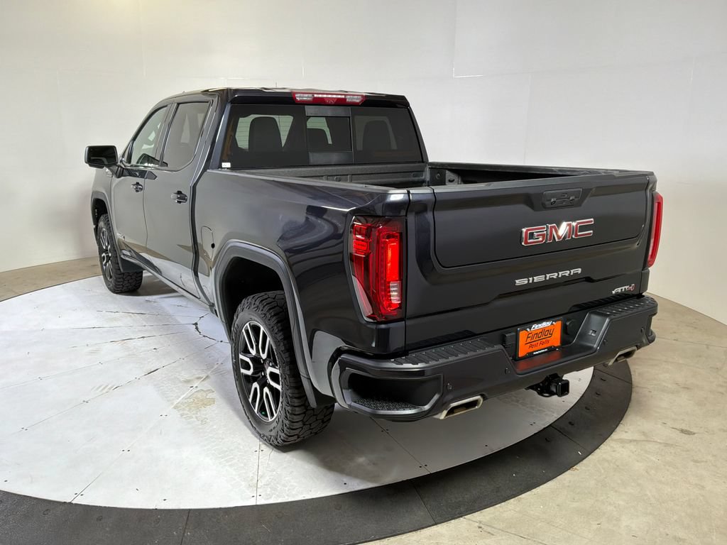 Used 2025 GMC Sierra 1500 AT4 w/ Technology Package AWD/4WD image 5