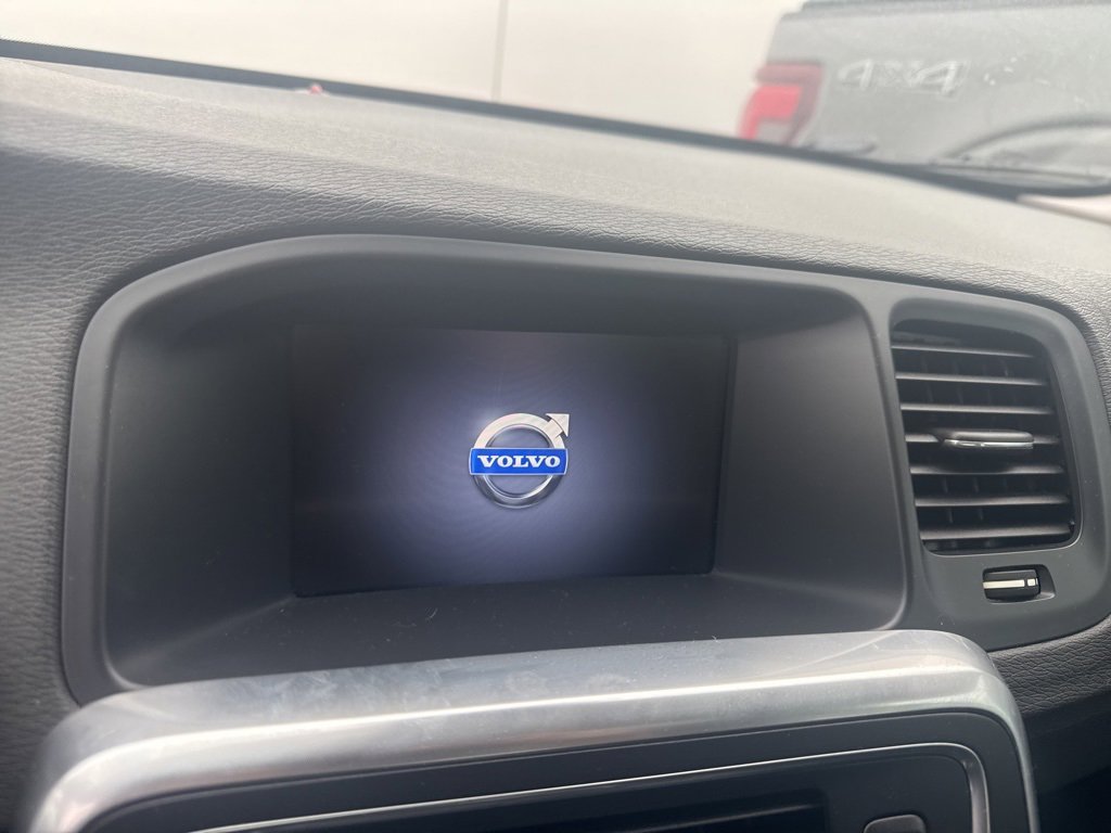 Used 2014 Volvo S60 T5 image 16