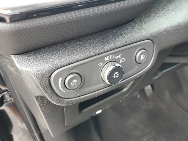 Certified 2022 Chevrolet TrailBlazer LT w/ Convenience Package FWD image 22