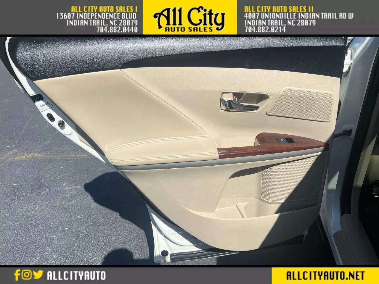 Used 2009 Toyota Venza AWD image 20