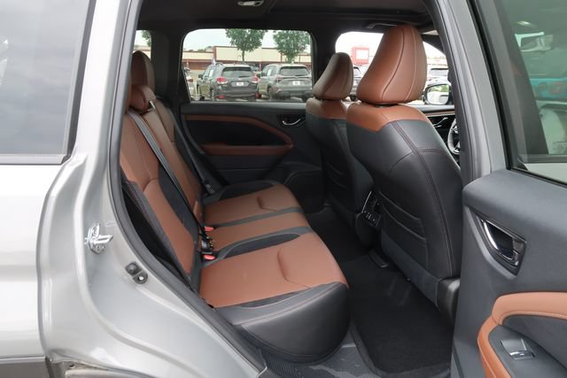 Used 2025 Subaru Forester Touring w/ Protection Package AWD/4WD image 35