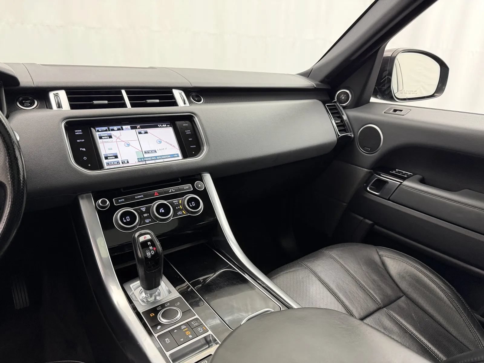 Used 2014 Land Rover Range Rover Sport HSE AWD/4WD image 17