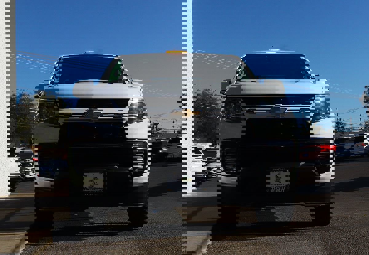 Used 2022 Chevrolet Colorado LT w/ Fleet Safety Package image 17