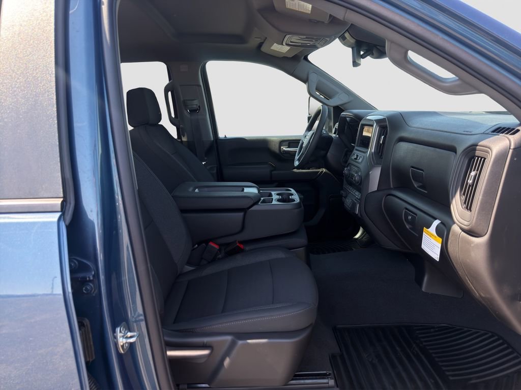 New 2026 Chevrolet Silverado 2500 Custom w/ Custom Value Package image 34