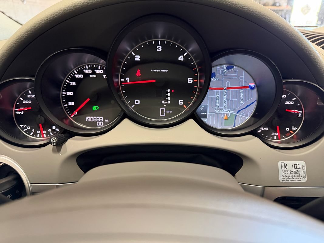 Used 2014 Porsche Cayenne Diesel Platinum Edition AWD/4WD image 7