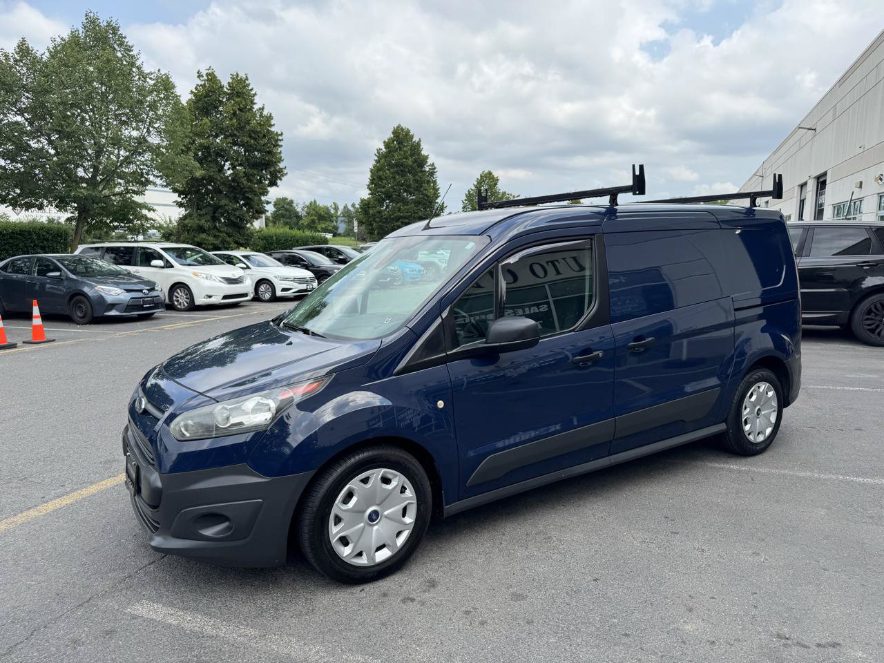 Used 2018 Ford Transit Connect XL FWD image 24