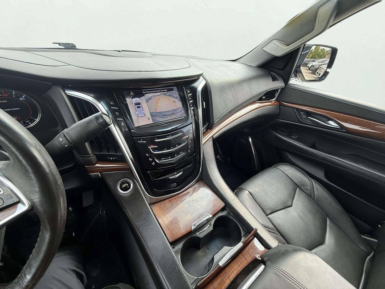 Used 2016 Cadillac Escalade Luxury AWD/4WD image 20