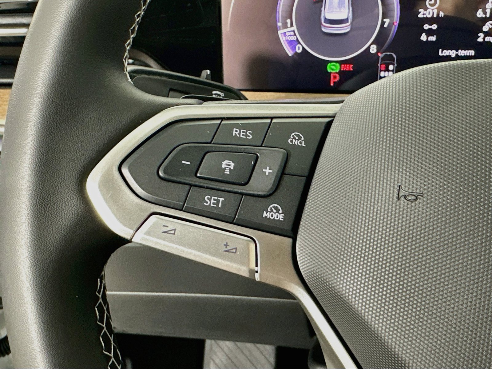 New 2027 Volkswagen Atlas SE AWD/4WD image 18
