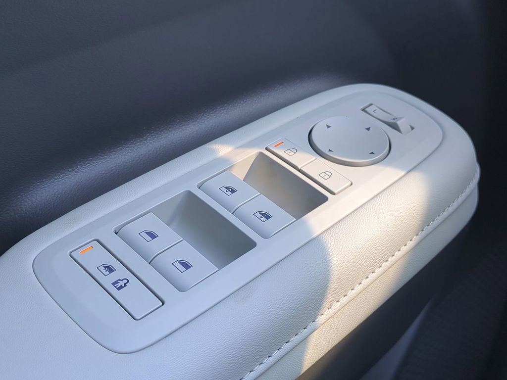 New 2026 Hyundai Santa Fe SEL image 30