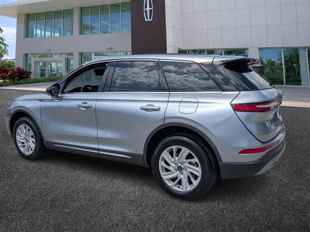 Used 2023 Lincoln Corsair FWD image 5
