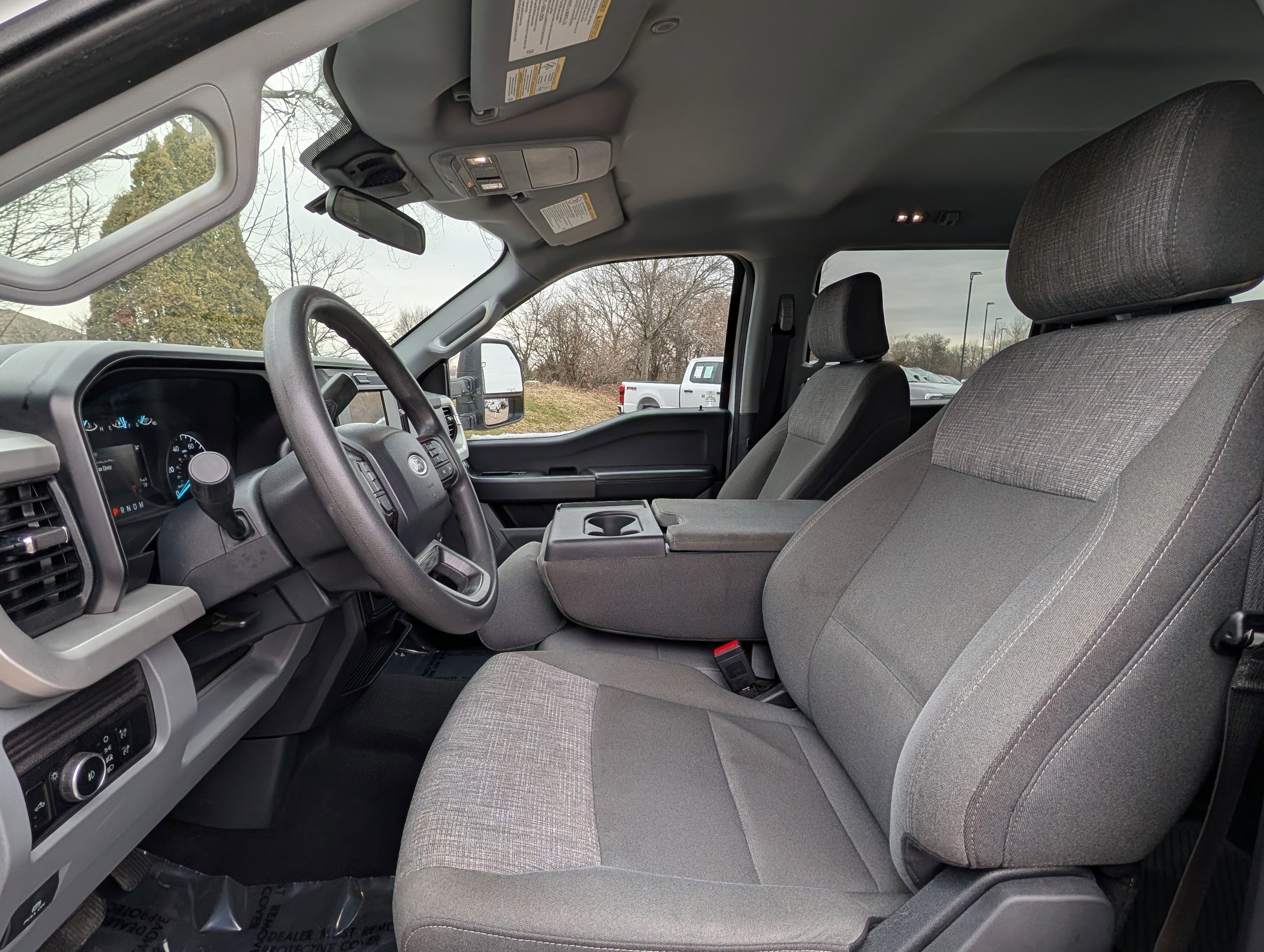 Used 2025 Ford F250 XLT image 11