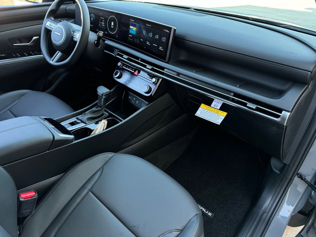 Certified 2025 Hyundai Santa Cruz SEL image 18