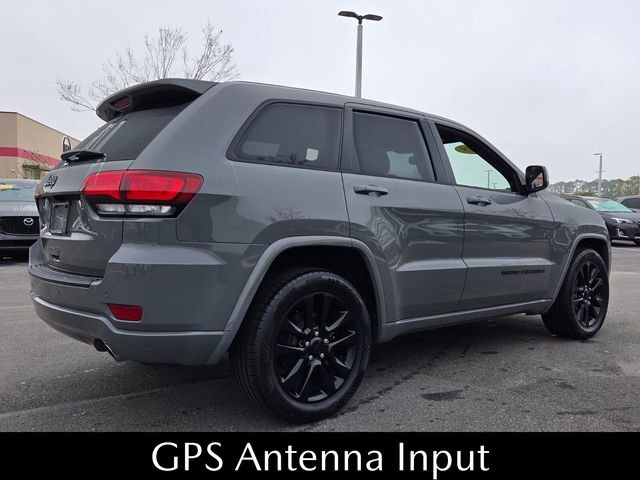 Used 2019 Jeep Grand Cherokee Altitude image 13