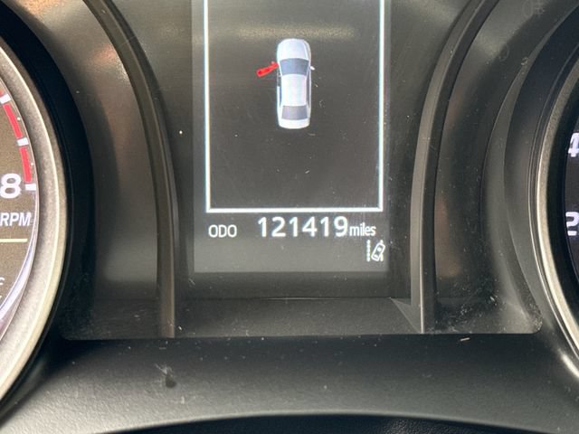 Used 2021 Toyota Camry SE FWD image 19