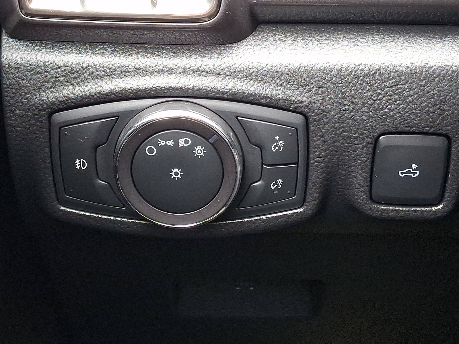 Certified 2019 Ford Ranger Lariat w/ Equipment Group 501A Mid image 27