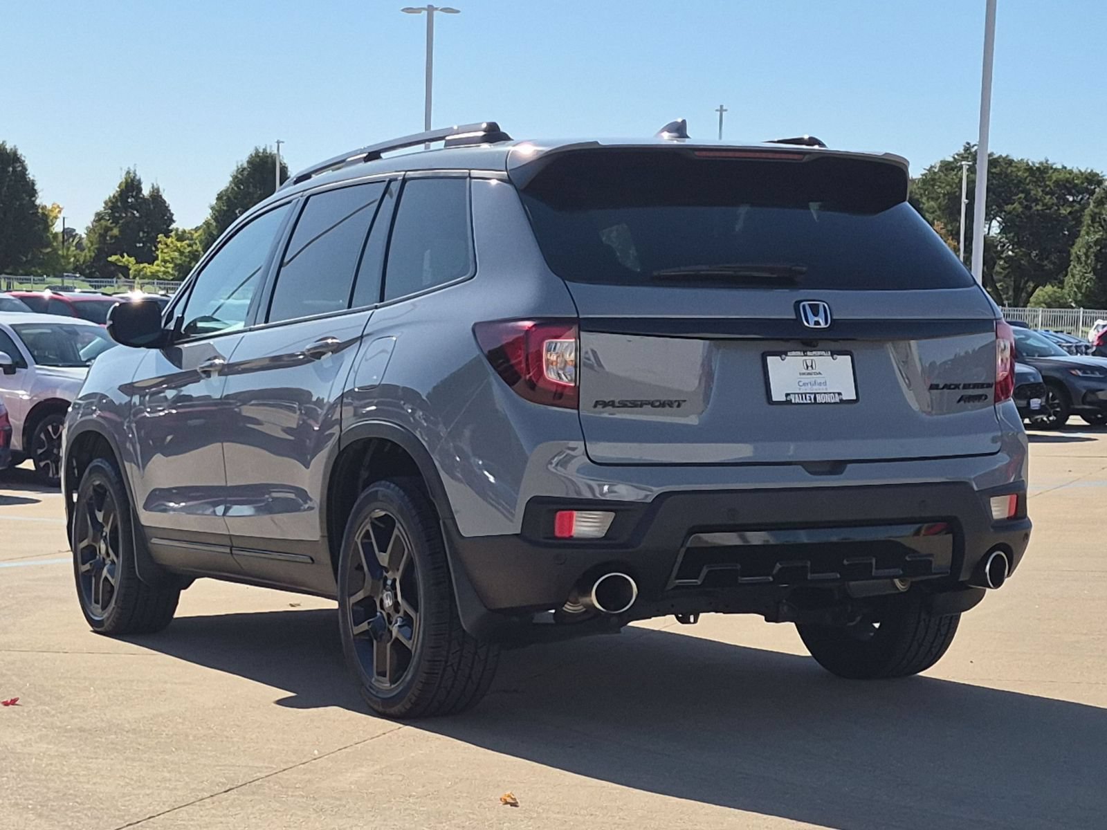 Certified 2024 Honda Passport Black Edition image 8